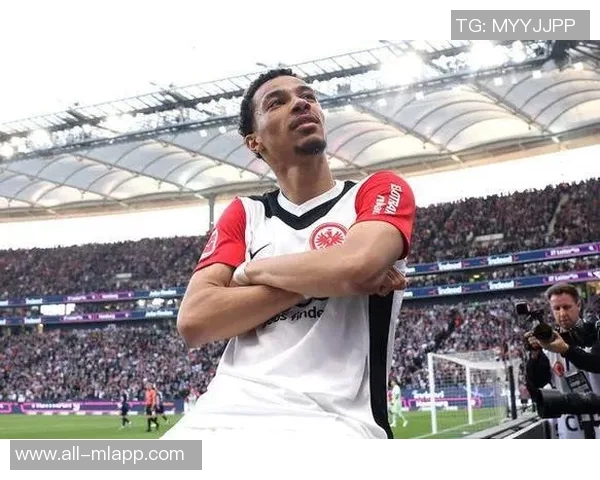 埃基蒂克确认身披9号球衣出战法国世预赛两场赛事 埃基蒂克确认身披9号球衣出战法国世预赛两场赛事